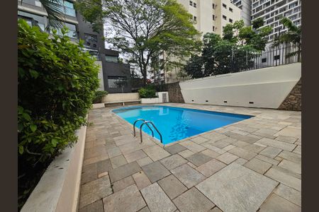 Apartamento à venda com 200m², 4 quartos e 2 vagasÁrea comum - Piscina