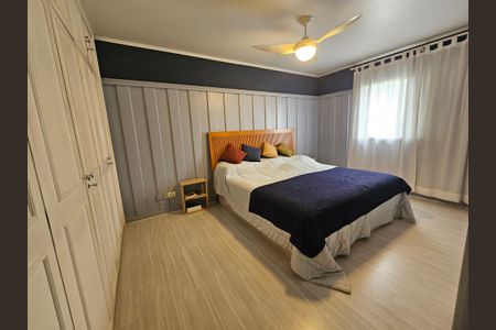 Apartamento à venda com 200m², 4 quartos e 2 vagasSuite