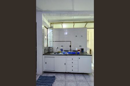 Cozinha de casa para alugar com 1 quarto, 19m² em Vila Dom Pedro I, São Paulo
