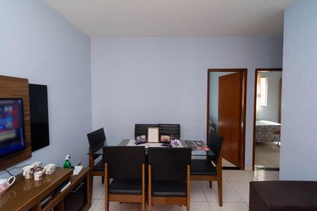 Sala de apartamento para alugar com 2 quartos, 47m² em Jardim Riacho das Pedras , Contagem