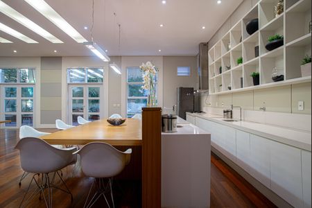 Apartamento para alugar com 76m², 2 quartos e 1 vagaÁrea comum - Salão de festas