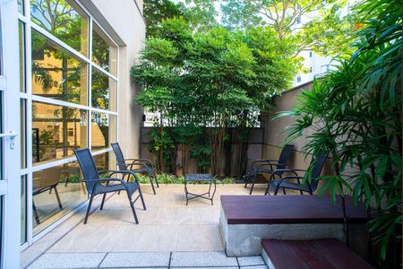 Apartamento para alugar com 76m², 2 quartos e 1 vagaÁrea comum