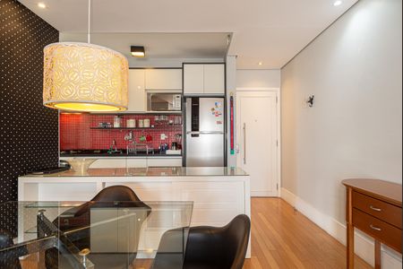 Apartamento para alugar com 76m², 2 quartos e 1 vagaCozinha