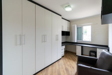 Casa de condomínio à venda com 110m², 3 quartos e 3 vagas Casa de condomínio à venda com 110m², 3 quartos e 3 vagasQuarto 3