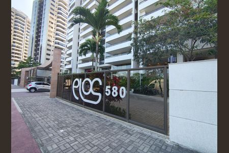 Apartamento para alugar com 86m², 2 quartos e 1 vagaFachada e portaria