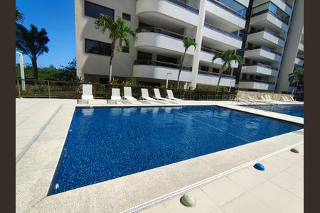 Apartamento para alugar com 86m², 2 quartos e 1 vagaÁrea comum - Piscina