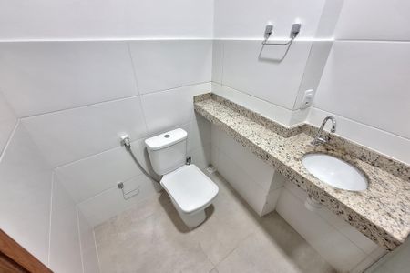 Casa para alugar com 60m², 2 quartos e sem vagaBanheiro