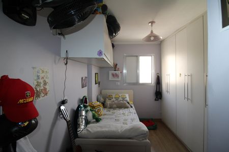 Apartamento à venda com 57m², 2 quartos e 1 vagaQuarto 2