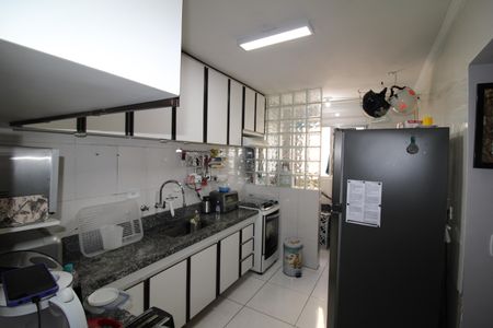 Apartamento à venda com 57m², 2 quartos e 1 vagaSala / Cozinha