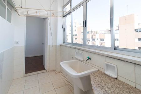 Apartamento para alugar com 130m², 3 quartos e 3 vagasÁrea de Serviço