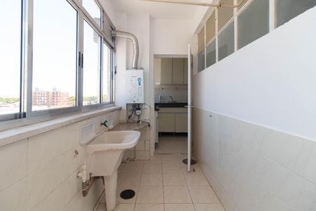Apartamento para alugar com 130m², 3 quartos e 3 vagasÁrea de Serviço