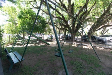 Apartamento para alugar com 130m², 3 quartos e 3 vagasÁrea comum - Playground