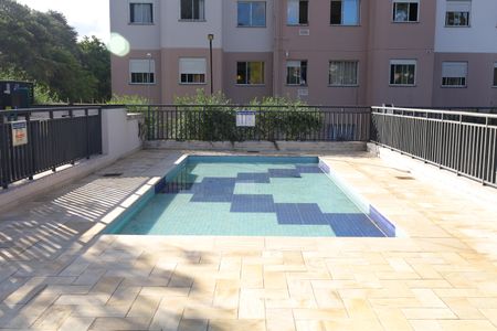 Apartamento à venda com 41m², 2 quartos e sem vagaÁrea comum - Piscina