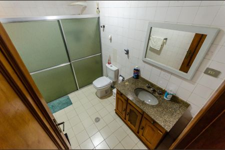 Casa à venda com 334m², 6 quartos e 2 vagasBanheiro 1 - Casa 1