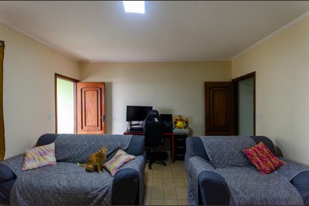 Casa à venda com 334m², 6 quartos e 2 vagasSala