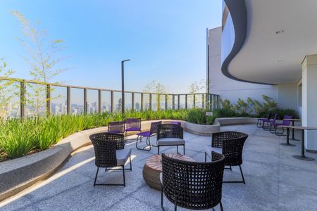 Studio à venda com 32m², 1 quarto e 1 vaga Studio à venda com 32m², 1 quarto e 1 vagaÁrea comum - Terraço