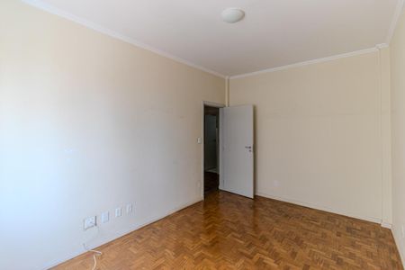 Apartamento à venda com 138m², 3 quartos e 1 vagaQuarto 2
