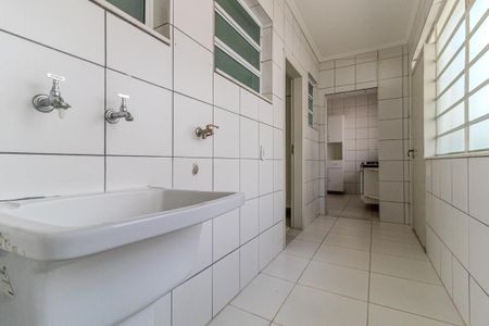 Apartamento à venda com 138m², 3 quartos e 1 vagaÁrea de Serviço