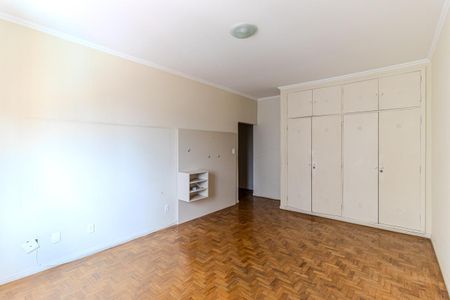 Apartamento à venda com 138m², 3 quartos e 1 vagaSuíte