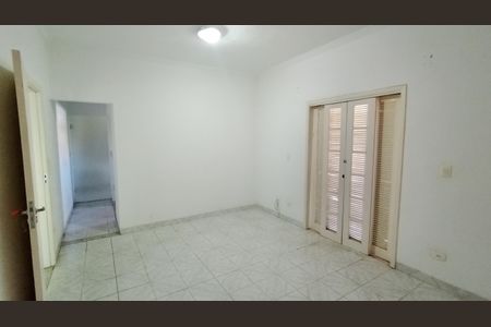 Casa para alugar com 250m², 3 quartos e 2 vagasQuarto 1