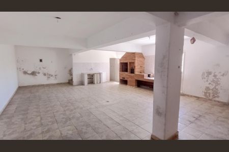 Casa para alugar com 250m², 3 quartos e 2 vagasChurrasqueira