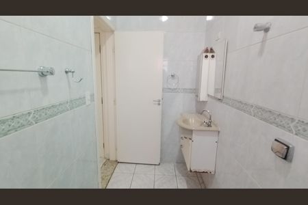 Casa para alugar com 250m², 3 quartos e 2 vagasBanheiro 4