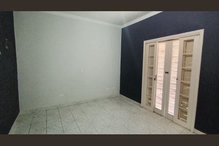 Casa para alugar com 250m², 3 quartos e 2 vagasQuarto 4