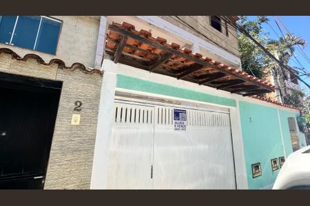 Casa de condomínio para alugar com 130m², 2 quartos e 2 vagasPlaca