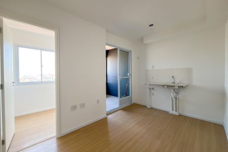 Sala/Cozinha de apartamento à venda com 2 quartos, 29m² em Vila Pereira Barreto, São Paulo