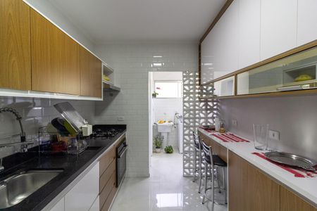 Apartamento à venda com 74m², 2 quartos e 1 vaga Apartamento à venda com 74m², 2 quartos e 1 vagaCozinha