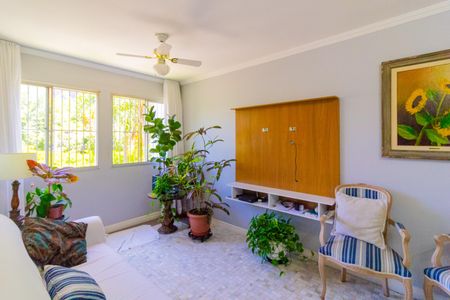 Apartamento à venda com 74m², 2 quartos e 1 vaga Apartamento à venda com 74m², 2 quartos e 1 vagaSala de Estar