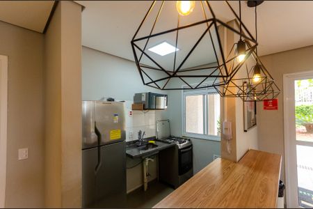 Apartamento à venda com 42m², 2 quartos e 1 vaga Apartamento à venda com 42m², 2 quartos e 1 vagaÁrea comum - Churrasqueira 2