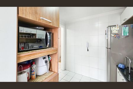 Apartamento à venda com 43m², 2 quartos e 1 vaga Apartamento à venda com 43m², 2 quartos e 1 vagaCozinha e área de serviço