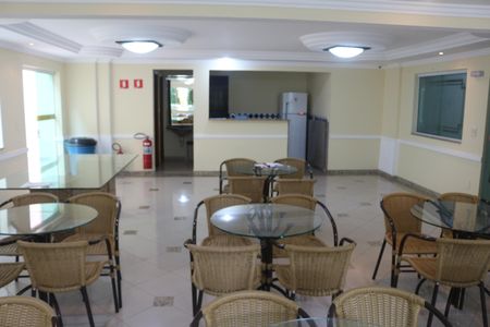 Apartamento à venda com 100m², 3 quartos e 2 vagasÁrea comum - Salão de festas