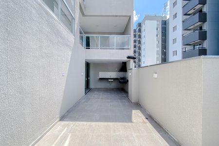 Apartamento para alugar com 33m², 1 quarto e sem vaga Apartamento para alugar com 33m², 1 quarto e sem vagaÁrea comum - Churrasqueira