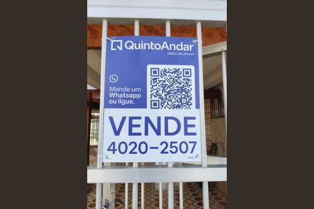 Casa à venda com 157m², 2 quartos e 2 vagasFachada 