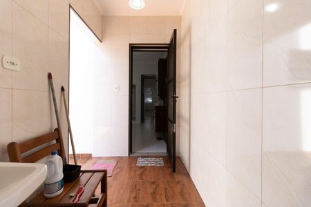 Casa à venda com 157m², 2 quartos e 2 vagasLavanderia