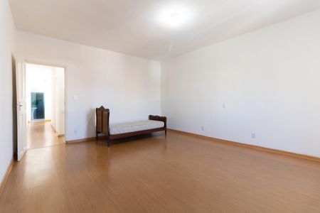 Casa à venda com 157m², 2 quartos e 2 vagasQuarto 1