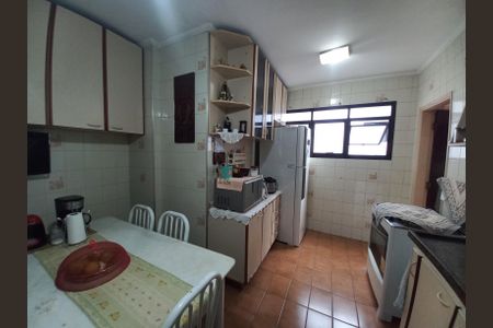 Apartamento para alugar com 97m², 2 quartos e 1 vaga Apartamento para alugar com 97m², 2 quartos e 1 vagaCozinha