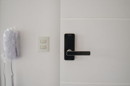 Studio para alugar com 20m², 1 quarto e sem vaga Studio para alugar com 20m², 1 quarto e sem vagaFechadura digital