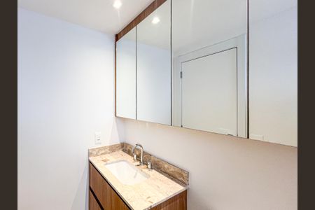 Apartamento para alugar com 58m², 1 quarto e sem vaga Apartamento para alugar com 58m², 1 quarto e sem vagaBanheiro da Suíte