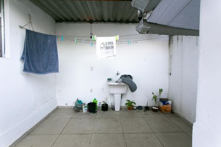 Casa à venda com 310m², 6 quartos e 1 vagaCasa 4 - Área de Serviço