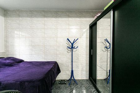 Casa à venda com 310m², 6 quartos e 1 vagaCasa B - Quarto