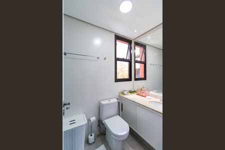 Apartamento para alugar com 106m², 3 quartos e 2 vagas Apartamento para alugar com 106m², 3 quartos e 2 vagasBanheiro Social