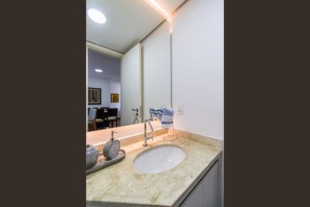 Apartamento para alugar com 106m², 3 quartos e 2 vagas Apartamento para alugar com 106m², 3 quartos e 2 vagasBanheiro Social