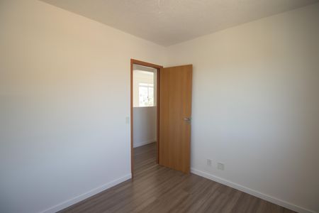 Quarto 1 de apartamento para alugar com 2 quartos, 50m² em Tribobó, São Gonçalo