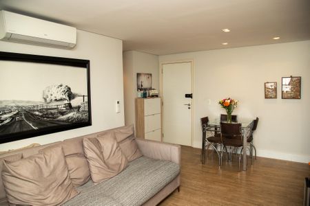 Sala de apartamento para alugar com 3 quartos, 100m² em Jardim Dom Bosco, São Paulo