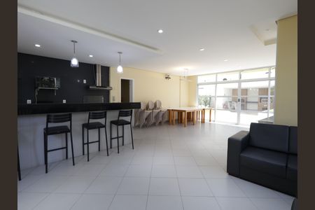 Apartamento à venda com 69m², 3 quartos e 2 vagasÁrea comum - Salão de festas