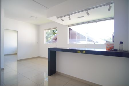 Casa para alugar com 240m², 4 quartos e 2 vagasCozinha