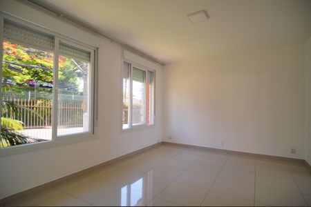 Sala de casa para alugar com 4 quartos, 240m² em Hamburgo Velho, Novo Hamburgo